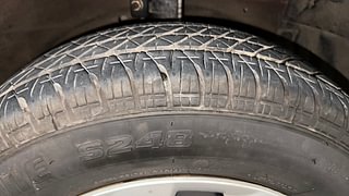 Used 2013 Maruti Suzuki Swift [2011-2017] VXi Petrol Manual tyres RIGHT FRONT TYRE TREAD VIEW