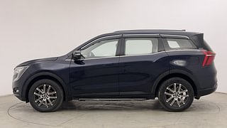 Used 2022 Mahindra XUV700 AX 7 Diesel AT AWD Luxury Pack 7 Diesel Automatic exterior LEFT SIDE VIEW