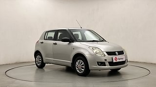 Used 2011 Maruti Suzuki Swift [2007-2011] VXi Petrol Manual exterior RIGHT FRONT CORNER VIEW