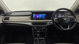 Used 2022 Mahindra XUV700 AX 7 Diesel AT AWD Luxury Pack 7 Diesel Automatic interior DASHBOARD VIEW