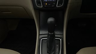 Used 2020 Maruti Suzuki Ciaz Alpha AT Petrol Petrol Automatic interior GEAR  KNOB VIEW