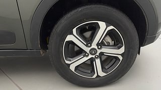 Used 2021 Tata Nexon XZ Plus S Petrol Manual tyres RIGHT FRONT TYRE RIM VIEW