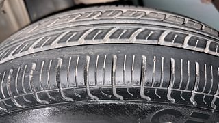 Used 2015 Maruti Suzuki Alto 800 [2012-2016] Lxi Petrol Manual tyres LEFT REAR TYRE TREAD VIEW