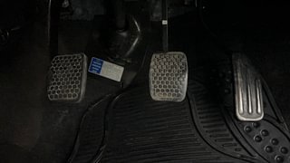 Used 2013 Maruti Suzuki Alto 800 [2012-2016] Lxi Petrol Manual interior PEDALS VIEW