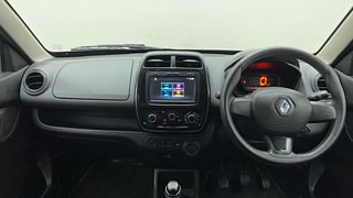 Used 2019 Renault Kwid [2015-2019] 1.0 RXT Opt Petrol Manual interior DASHBOARD VIEW