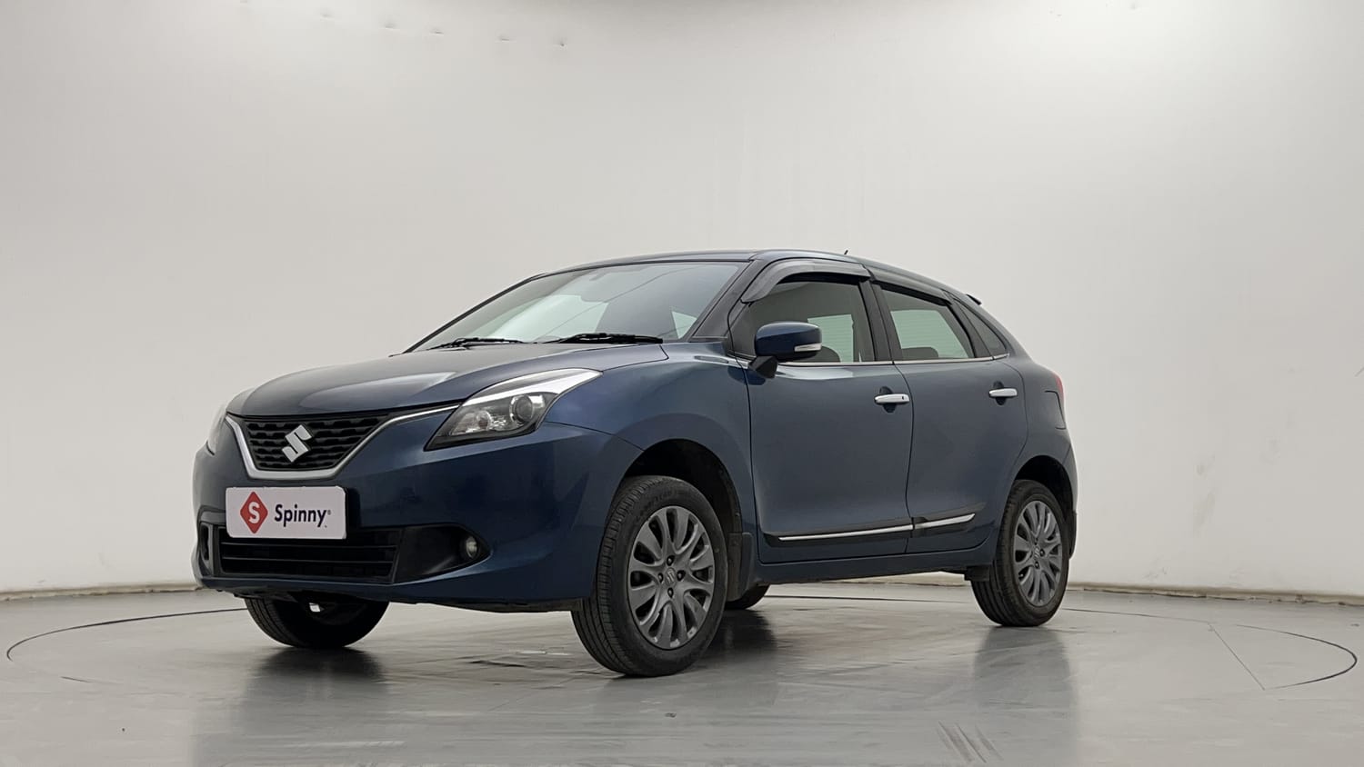 LEFT FRONT CORNER VIEW