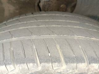 Used 2022 Maruti Suzuki Wagon R 1.0 [2019-2022] LXI (O) CNG Petrol+cng Manual tyres RIGHT FRONT TYRE TREAD VIEW