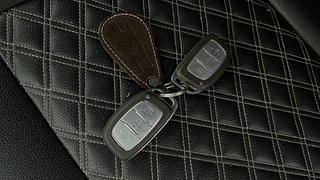 Used 2017 Hyundai Elite i20 [2014-2018] Asta 1.2 (O) Petrol Manual extra CAR KEY VIEW