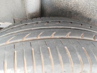 Used 2015 Honda City [2014-2017] SV Petrol Manual tyres RIGHT REAR TYRE TREAD VIEW