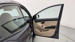 Used 2018 Hyundai Eon [2011-2018] Era + Petrol Manual interior RIGHT FRONT DOOR OPEN VIEW