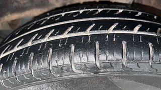 Used 2015 Renault Kwid [2015-2019] RXL Petrol Manual tyres LEFT REAR TYRE TREAD VIEW