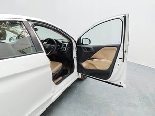 Used 2015 Honda City [2014-2017] SV Petrol Manual interior RIGHT FRONT DOOR OPEN VIEW