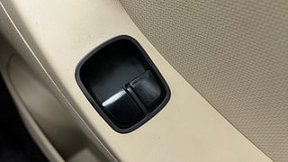Used 2018 Hyundai Eon [2011-2018] Era + Petrol Manual top_features Power windows