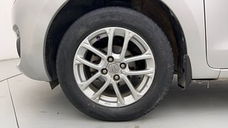 Used 2018 Maruti Suzuki Swift [2017-2020] ZDI AMT Diesel Automatic tyres LEFT FRONT TYRE RIM VIEW