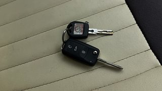 Used 2014 Skoda Rapid [2011-2016] Active Diesel MT Diesel Manual extra CAR KEY VIEW