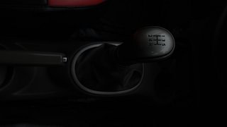 Used 2014 Nissan Micra [2013-2020] XL (O) Diesel Diesel Manual interior GEAR  KNOB VIEW