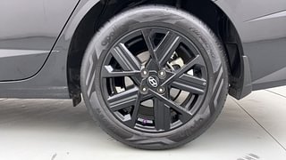 Used 2023 Hyundai Verna SX (O) 1.5 Turbo Petrol DCT Petrol Automatic tyres LEFT REAR TYRE RIM VIEW