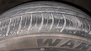 Used 2022 Maruti Suzuki XL6 Alpha AT Petrol Petrol Automatic tyres LEFT FRONT TYRE TREAD VIEW