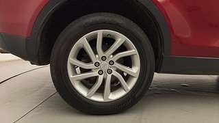 Used 2018 Land Rover Discovery Sport [2015-2020] S Diesel Automatic tyres RIGHT REAR TYRE RIM VIEW