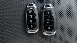 Used 2023 Hyundai Verna SX (O) 1.5 Turbo Petrol DCT Petrol Automatic extra CAR KEY VIEW