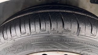 Used 2018 Hyundai Eon [2011-2018] Era + Petrol Manual tyres RIGHT FRONT TYRE TREAD VIEW