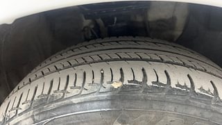 Used 2019 Hyundai Elite i20 [2018-2020] Asta (O) CVT Petrol Automatic tyres RIGHT FRONT TYRE TREAD VIEW