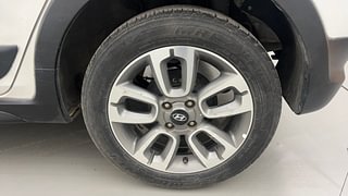 Used 2016 Hyundai i20 Active [2015-2020] 1.4 SX Diesel Manual tyres LEFT REAR TYRE RIM VIEW