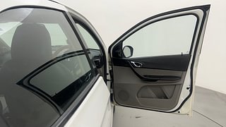 Used 2017 Tata Tiago [2016-2020] Revotron XZA AMT Petrol Automatic interior RIGHT FRONT DOOR OPEN VIEW