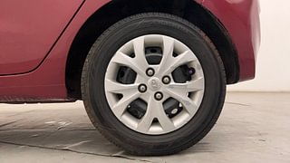 Used 2016 Hyundai Grand i10 [2013-2017] Magna 1.2 Kappa VTVT Petrol Manual tyres LEFT REAR TYRE RIM VIEW