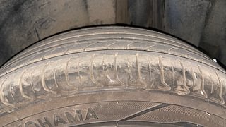 Used 2021 Maruti Suzuki Ciaz Delta Petrol Petrol Manual tyres LEFT REAR TYRE TREAD VIEW