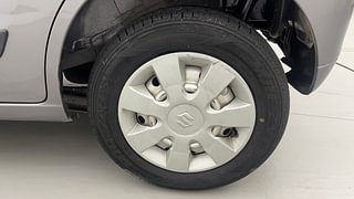 Used 2013 Maruti Suzuki Wagon R 1.0 [2010-2019] LXi Petrol Manual tyres LEFT REAR TYRE RIM VIEW