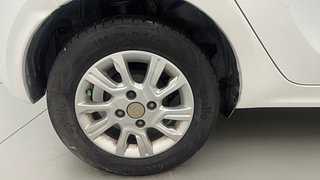 Used 2017 Tata Tiago [2016-2020] Revotron XZA AMT Petrol Automatic tyres RIGHT REAR TYRE RIM VIEW