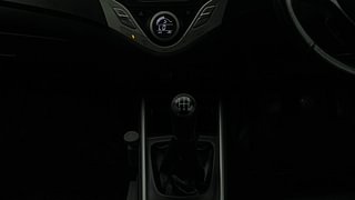 Used 2017 Maruti Suzuki Baleno [2015-2019] Alpha Petrol Petrol Manual interior GEAR  KNOB VIEW