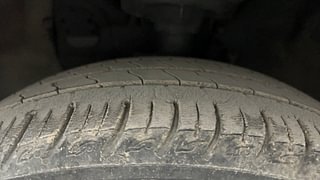 Used 2016 Hyundai i20 Active [2015-2020] 1.4 SX Diesel Manual tyres LEFT FRONT TYRE TREAD VIEW