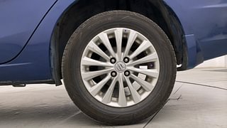 Used 2021 Maruti Suzuki Ciaz Delta Petrol Petrol Manual tyres LEFT REAR TYRE RIM VIEW