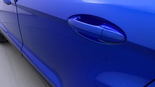 Used 2017 Ford EcoSport [2015-2017] Titanium 1.5L TDCi Diesel Manual dents MINOR SCRATCH
