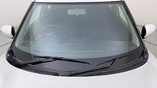 Used 2018 Maruti Suzuki Swift [2017-2021] ZXi AMT Petrol Automatic exterior FRONT WINDSHIELD VIEW