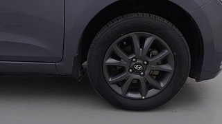 Used 2020 Hyundai Elite i20 [2018-2020] Sportz Plus 1.2 Petrol Manual tyres RIGHT FRONT TYRE RIM VIEW