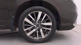 Used 2021 Honda City ZX Petrol Manual tyres RIGHT FRONT TYRE RIM VIEW