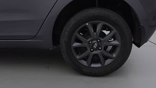 Used 2020 Hyundai Elite i20 [2018-2020] Sportz Plus 1.2 Petrol Manual tyres LEFT REAR TYRE RIM VIEW
