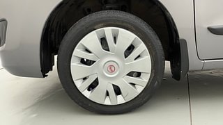 Used 2016 Maruti Suzuki Wagon R 1.0 [2015-2019] VXI AMT Petrol Automatic tyres LEFT FRONT TYRE RIM VIEW