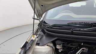 Used 2016 Hyundai Elite i20 [2014-2018] Asta 1.2 (O) Petrol Manual engine ENGINE RIGHT SIDE HINGE & APRON VIEW