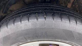 Used 2018 Maruti Suzuki Swift [2017-2021] ZXi AMT Petrol Automatic tyres LEFT FRONT TYRE TREAD VIEW