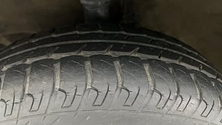 Used 2016 Maruti Suzuki Wagon R 1.0 [2015-2019] VXI AMT Petrol Automatic tyres LEFT FRONT TYRE TREAD VIEW