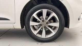 Used 2016 Hyundai Elite i20 [2014-2018] Asta 1.2 (O) Petrol Manual tyres RIGHT FRONT TYRE RIM VIEW