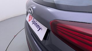 Used 2020 Hyundai Elite i20 [2018-2020] Sportz Plus 1.2 Petrol Manual dents MINOR DENT