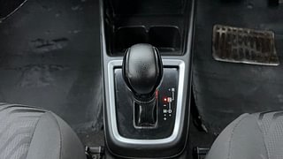 Used 2018 Maruti Suzuki Swift [2017-2021] ZXi AMT Petrol Automatic interior GEAR  KNOB VIEW