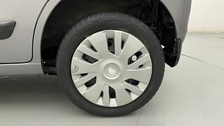 Used 2016 Maruti Suzuki Wagon R 1.0 [2015-2019] VXI AMT Petrol Automatic tyres LEFT REAR TYRE RIM VIEW