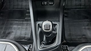 Used 2016 Hyundai Elite i20 [2014-2018] Asta 1.2 (O) Petrol Manual interior GEAR  KNOB VIEW