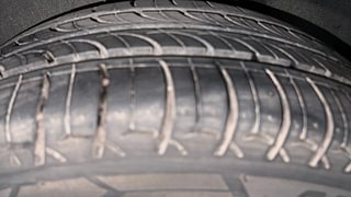 Used 2017 Volkswagen Polo [2014-2020] Comfortline 1.5 (D) Diesel Manual tyres LEFT REAR TYRE TREAD VIEW